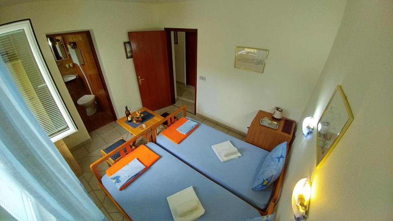 Apartments And Rooms Bova 巴斯卡 外观 照片
