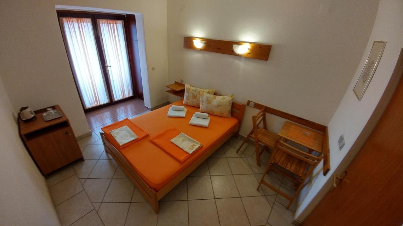Apartments And Rooms Bova 巴斯卡 外观 照片