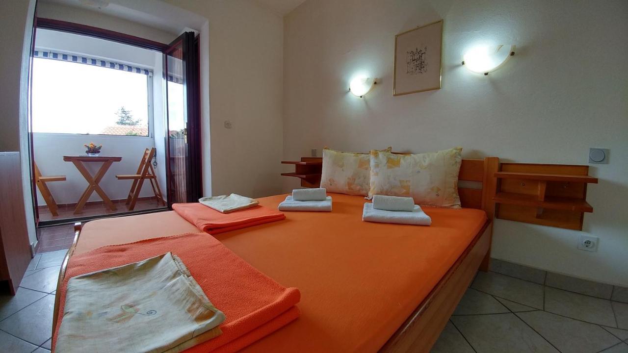 Apartments And Rooms Bova 巴斯卡 外观 照片