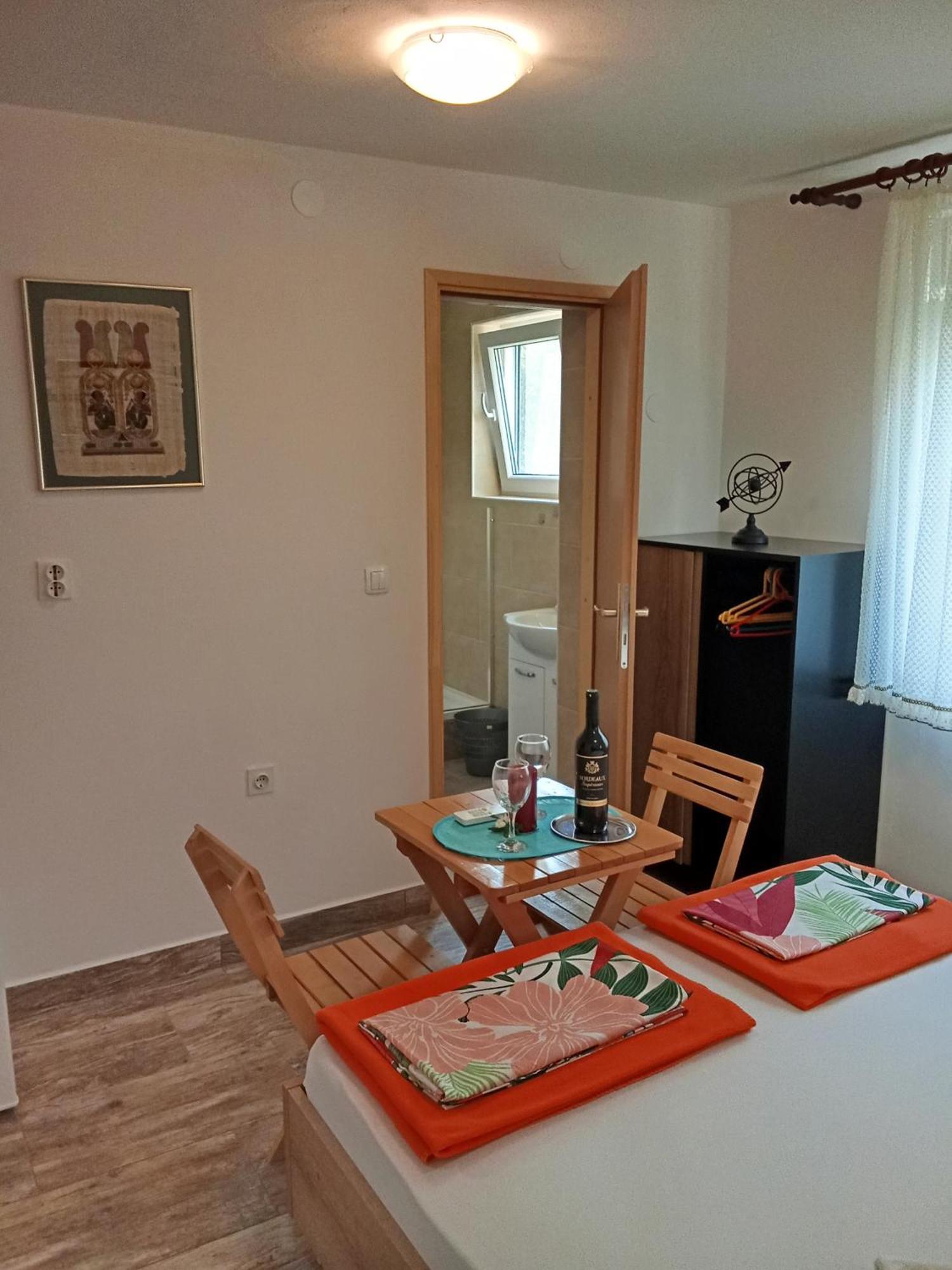 Apartments And Rooms Bova 巴斯卡 外观 照片