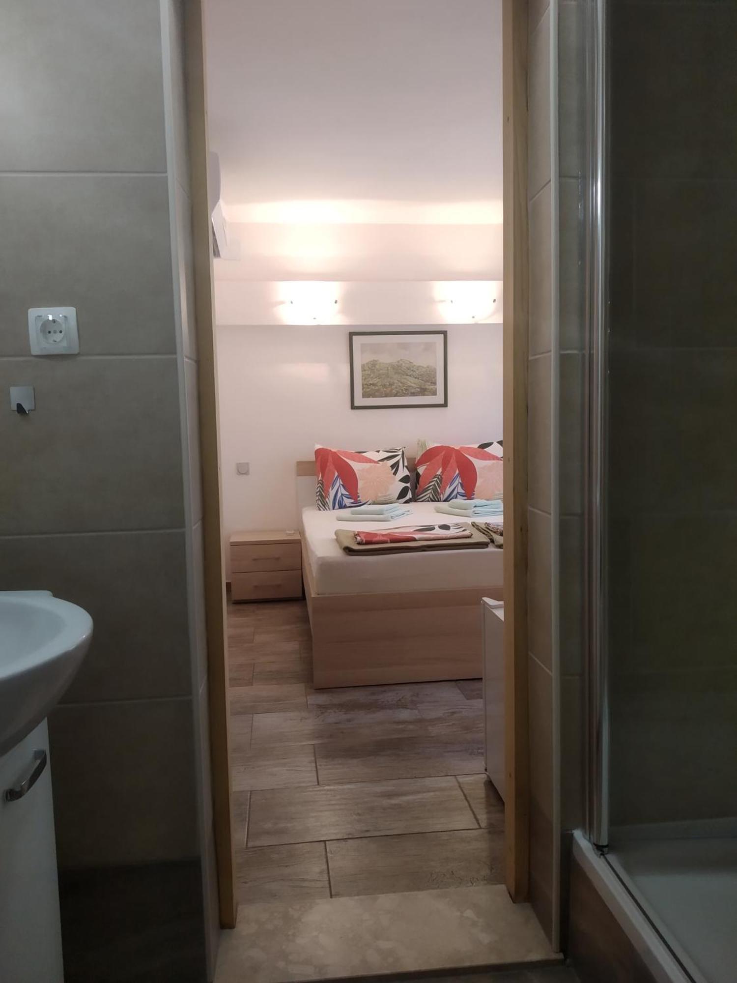 Apartments And Rooms Bova 巴斯卡 外观 照片
