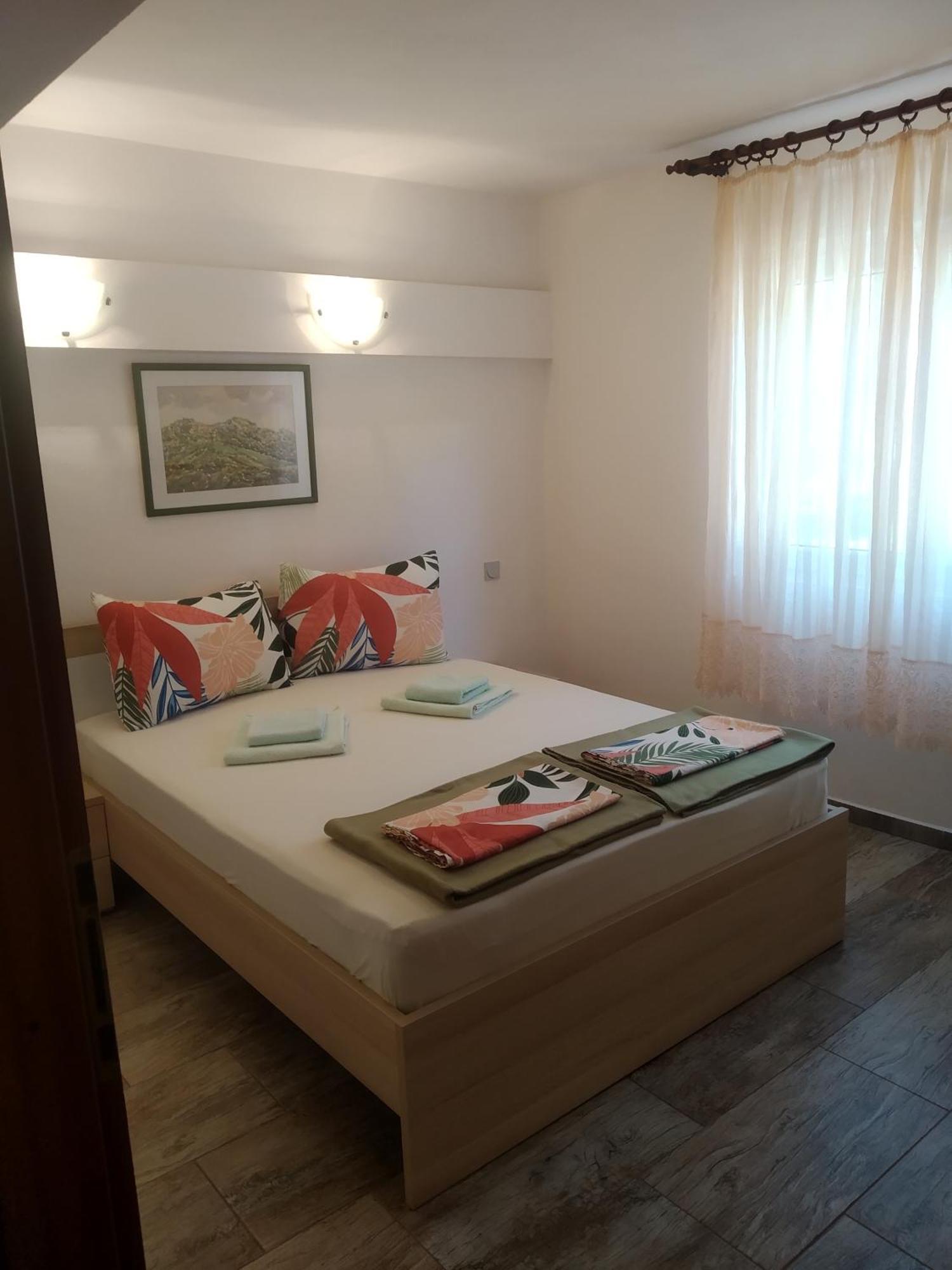 Apartments And Rooms Bova 巴斯卡 外观 照片